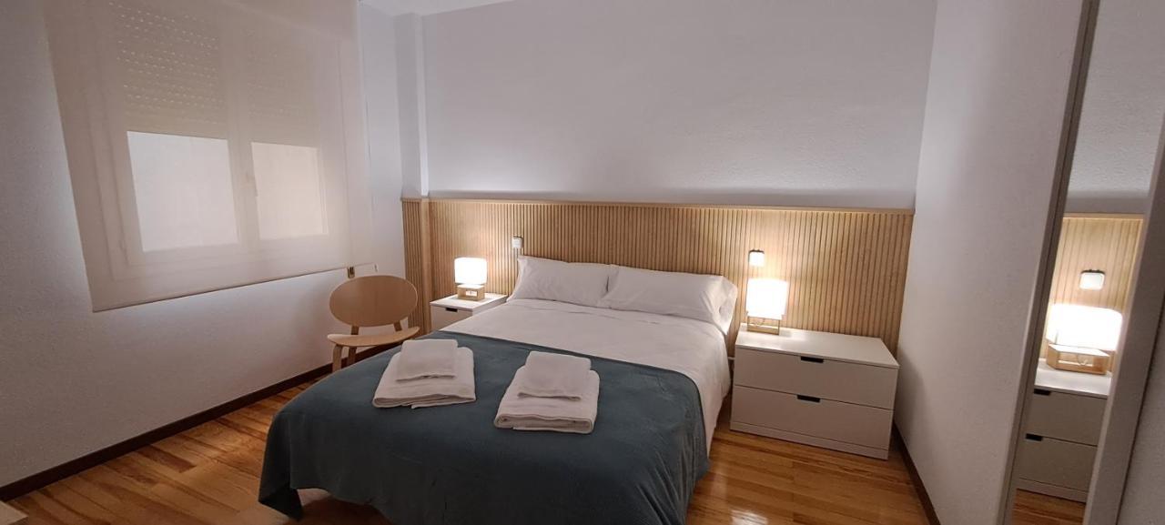 Erdizka, Centrico Apartamento Turistico Con La Mejor Vista Plaza De Los Fueros Estella Exteriör bild